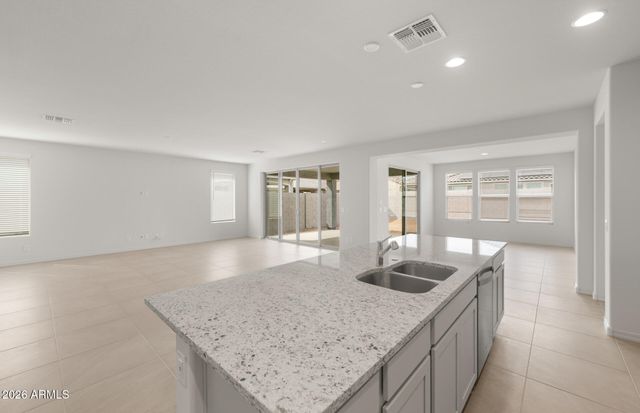 17624 W PASADENA Avenue, Litchfield Park, AZ 85340