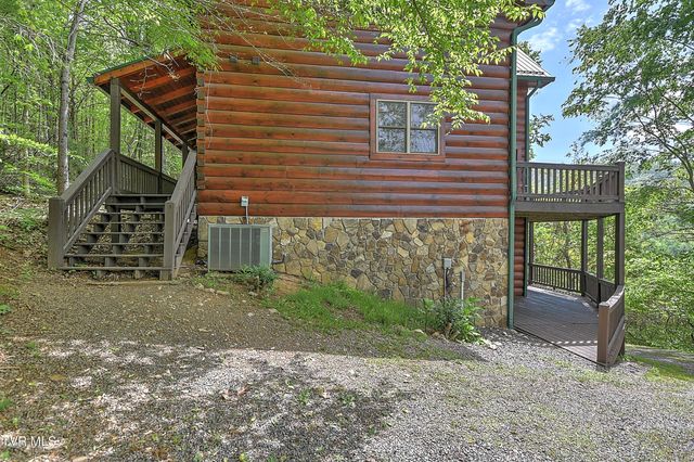 375 Lake Cabin Lane, Butler, TN 37640