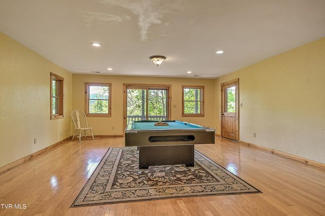 375 Lake Cabin Lane, Butler, TN 37640