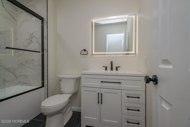 81 Poplar Place, Freehold, NJ 07728