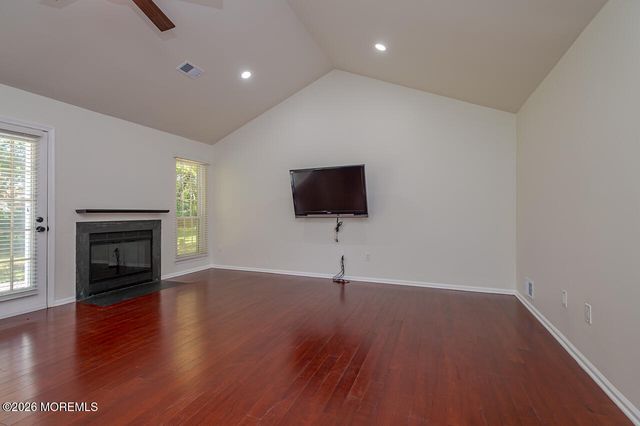 81 Poplar Place, Freehold, NJ 07728