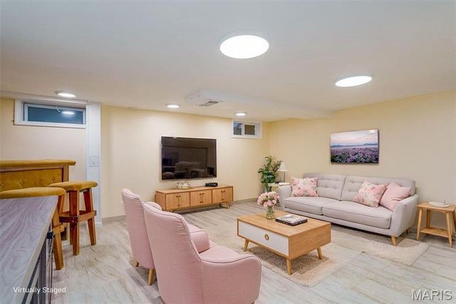 6316 W Main Street, Belleville, IL 62223