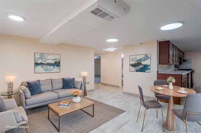 6316 W Main Street, Belleville, IL 62223