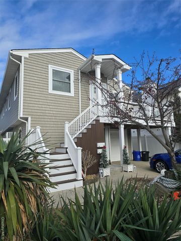 359 E Pine Street, Long Beach, NY 11561