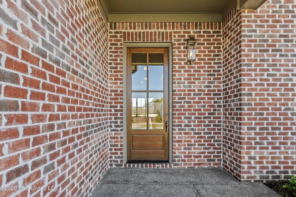 2061 Livingston Way, Hernando, MS 38632 — photo 3