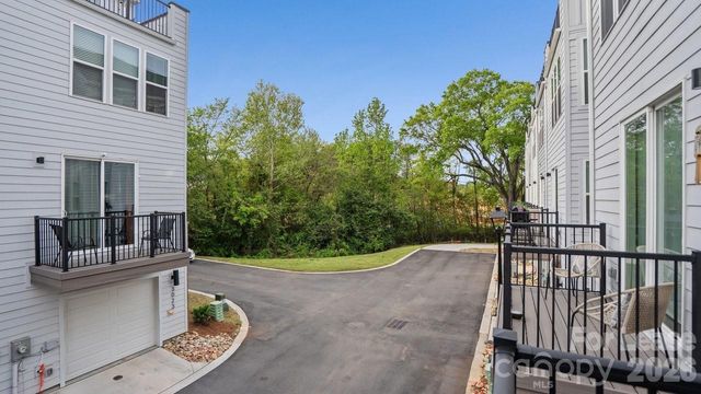 2025 Clarksdale Drive, Charlotte, NC 28206