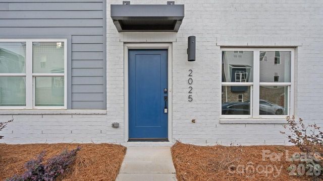 2025 Clarksdale Drive, Charlotte, NC 28206