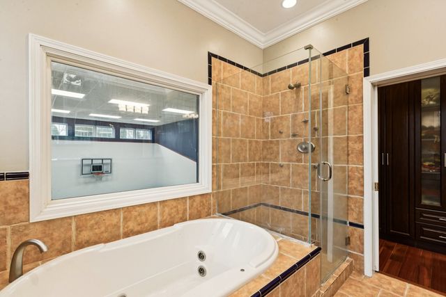 4229 Dempster Street, Skokie, IL 60076