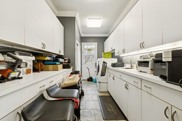 4229 Dempster Street, Skokie, IL 60076