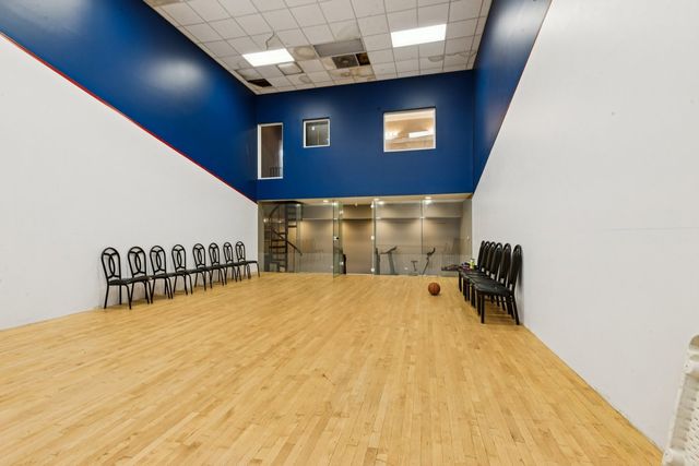 4229 Dempster Street, Skokie, IL 60076