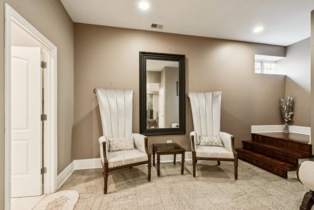 4229 Dempster Street, Skokie, IL 60076