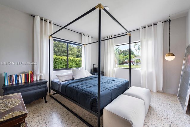 311 NE 117th St, Miami, FL 33161