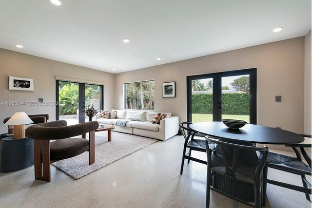 311 NE 117th St, Miami, FL 33161