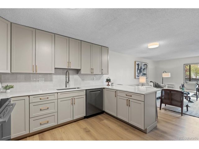 6960 E Girard Ave 110, Denver, CO 80224
