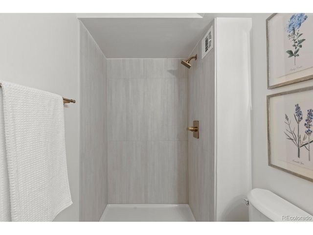 6960 E Girard Ave 110, Denver, CO 80224