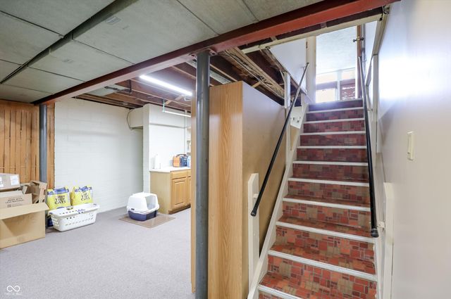 6321 Saint James Drive, Indianapolis, IN 46217