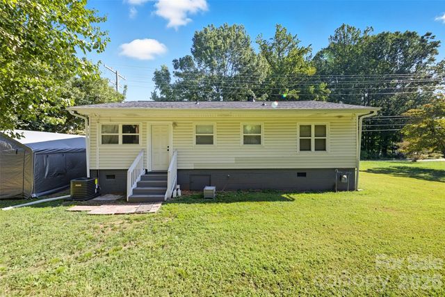 9215 Old Moores Chapel Road, Charlotte, NC 28214