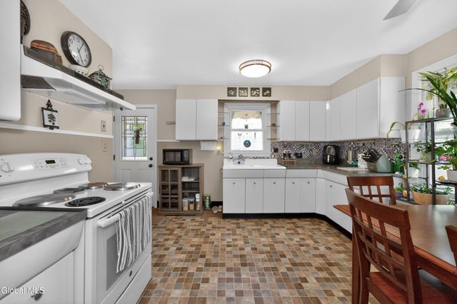 20 Bolivar Avenue, Troy, NY 12180
