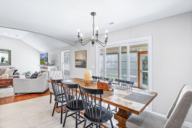 2312 WALCOX DR, Columbia, MO 65203