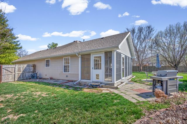 2312 WALCOX DR, Columbia, MO 65203