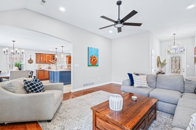 2312 WALCOX DR, Columbia, MO 65203