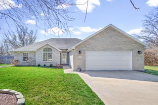 2312 WALCOX DR, Columbia, MO 65203