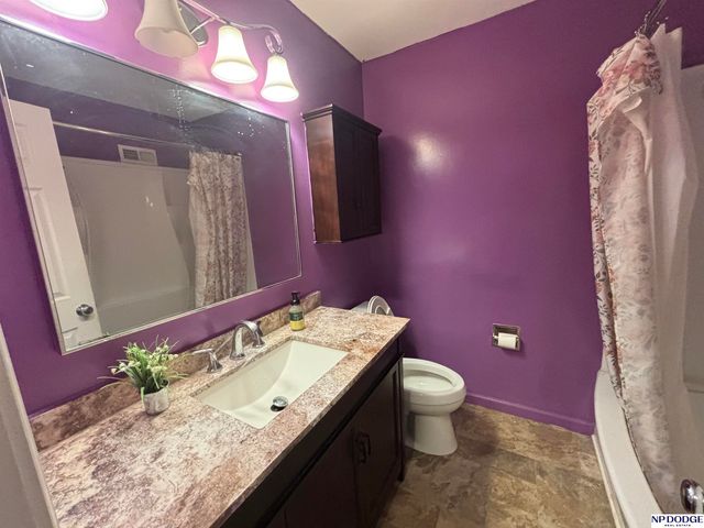 5609 Camden Avenue, Omaha, NE 68104