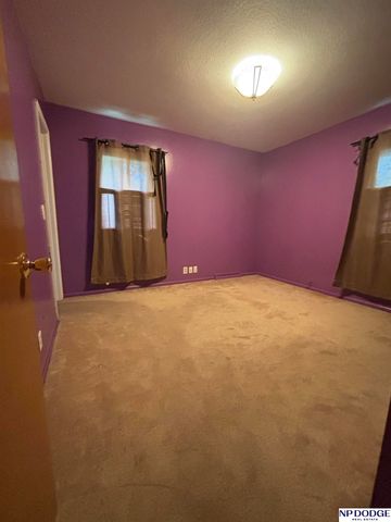 5609 Camden Avenue, Omaha, NE 68104