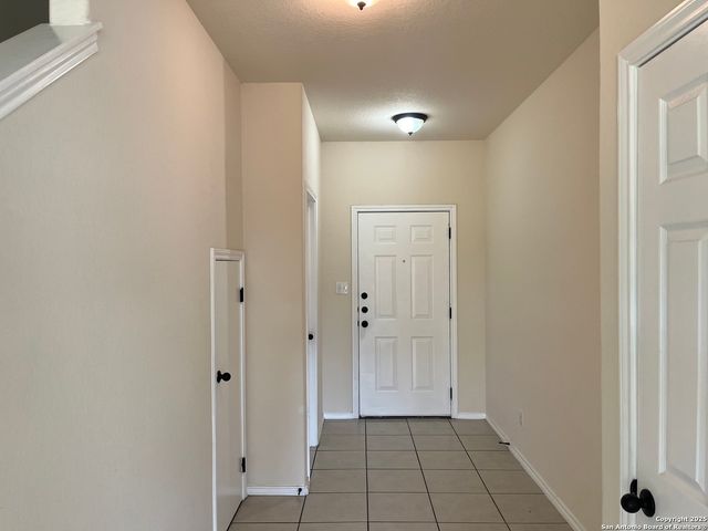 8711 Azul Sky Court, Converse, TX 78109