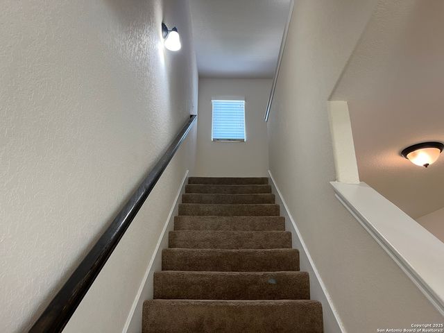 8711 Azul Sky Court, Converse, TX 78109