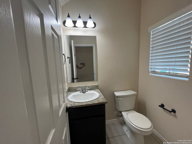 8711 Azul Sky Court, Converse, TX 78109