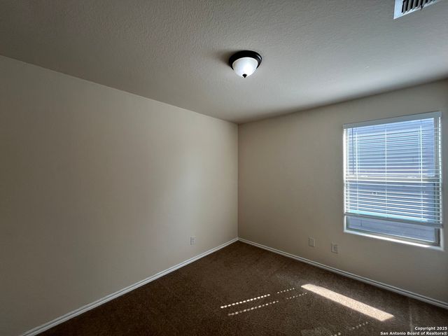 8711 Azul Sky Court, Converse, TX 78109