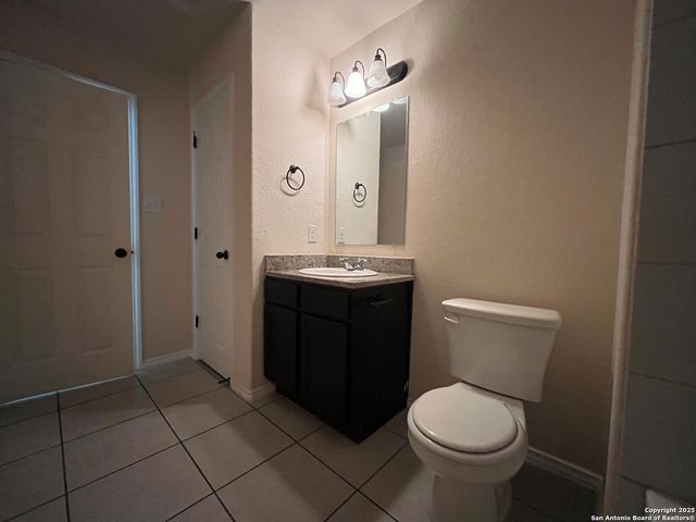 8711 Azul Sky Court, Converse, TX 78109