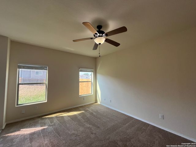 8711 Azul Sky Court, Converse, TX 78109
