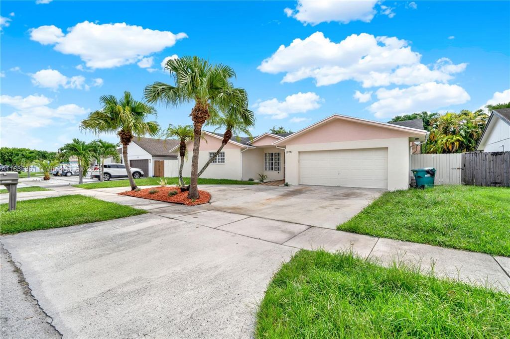 10731 SW 139th Ave B, Miami, FL 33186