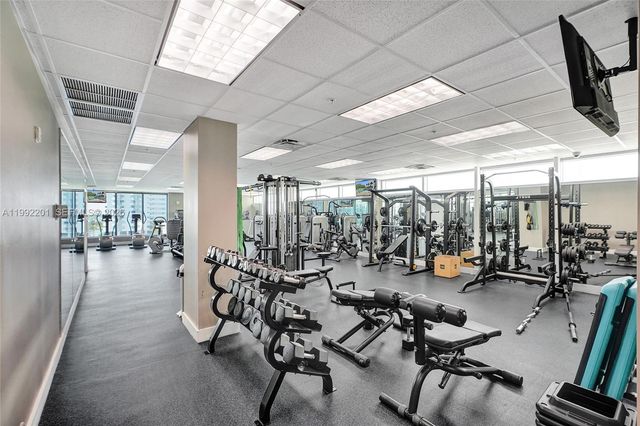 7928 East Dr 106, North Bay Village, FL 33141