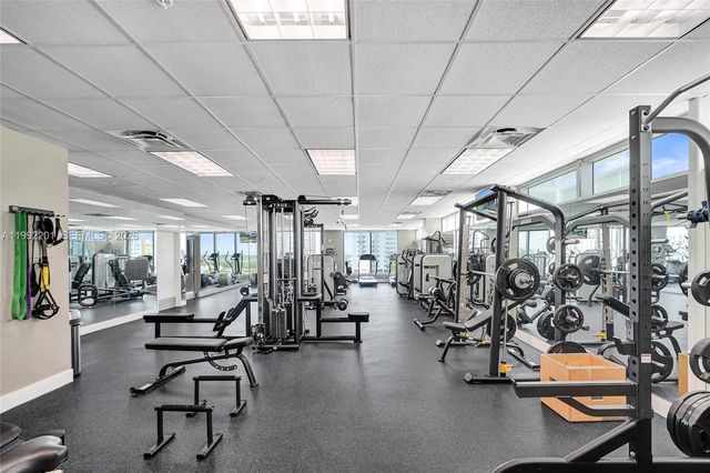 7928 East Dr 106, North Bay Village, FL 33141