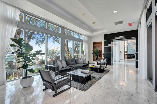 7928 East Dr 106, North Bay Village, FL 33141