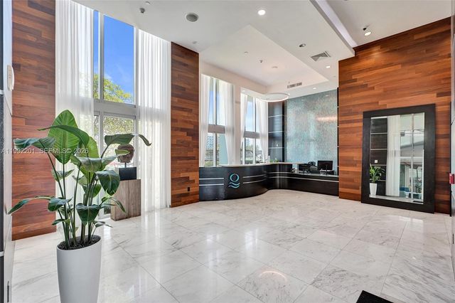 7928 East Dr 106, North Bay Village, FL 33141