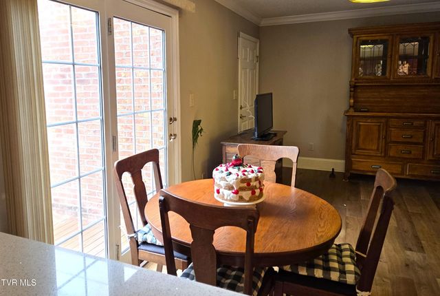 2734 East Oakland Avenue F58, Johnson City, TN 37601