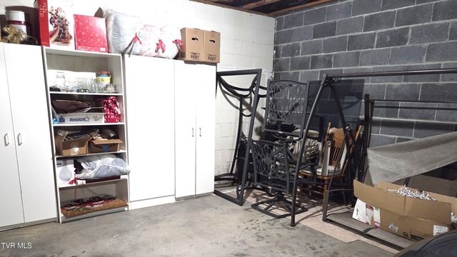 2734 East Oakland Avenue F58, Johnson City, TN 37601