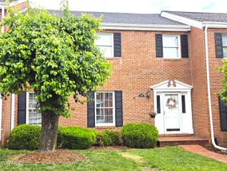 2734 East Oakland Avenue F58, Johnson City, TN 37601