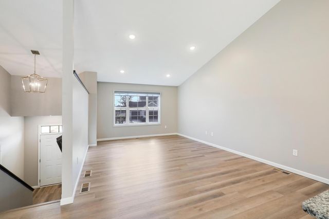 2985 127th Avenue, Blaine, MN 55449