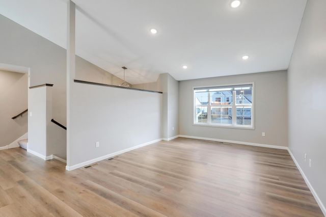 2985 127th Avenue, Blaine, MN 55449