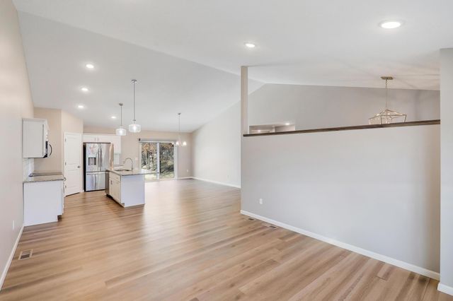 2985 127th Avenue, Blaine, MN 55449