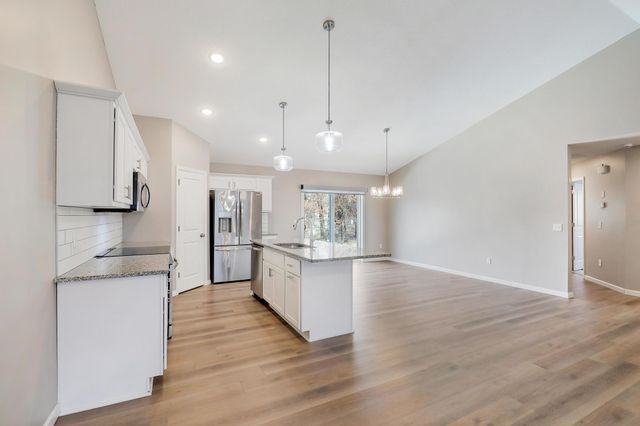 2985 127th Avenue, Blaine, MN 55449