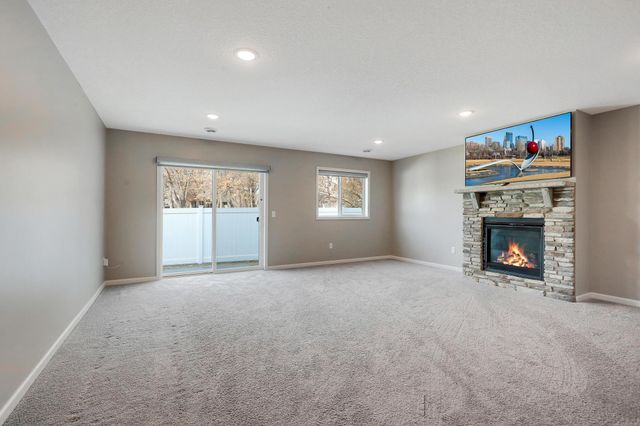 2985 127th Avenue, Blaine, MN 55449