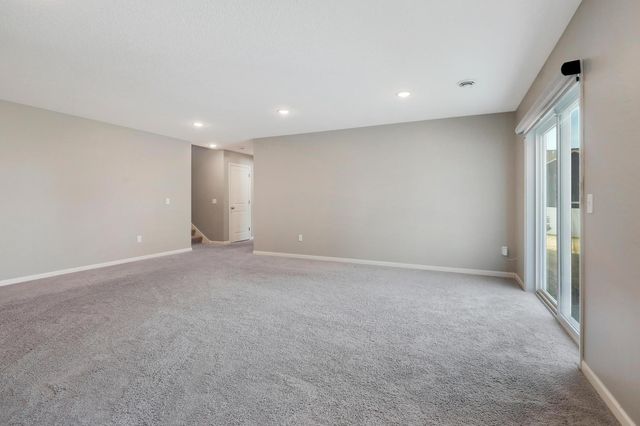 2985 127th Avenue, Blaine, MN 55449