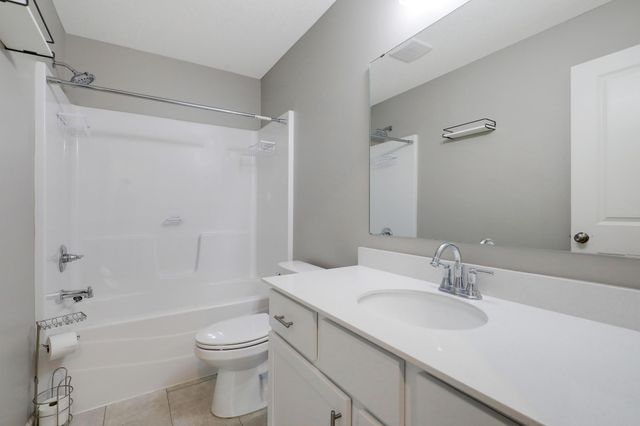 2985 127th Avenue, Blaine, MN 55449