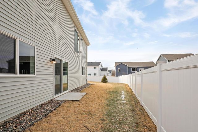 2985 127th Avenue, Blaine, MN 55449